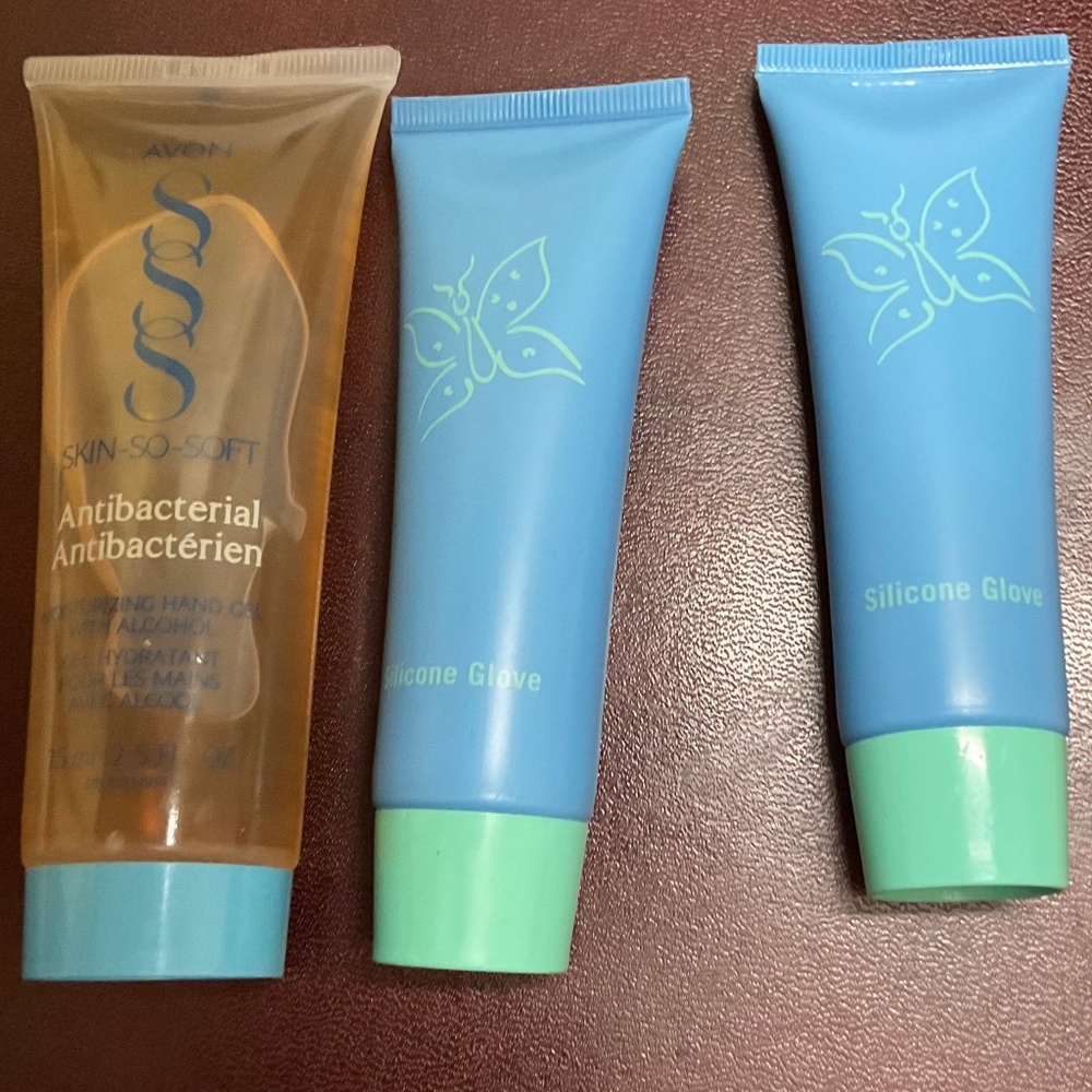 Avon Care Silicone Glove (2) and Avon SKIN SO SOFT Antibacterial Moisturizing Ha